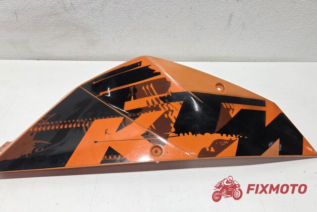 Carena laterala dreapta KTM 690 SM 2007-2011