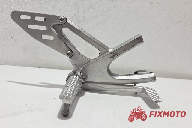Scarita dreapta Yamaha R1 2007 2008