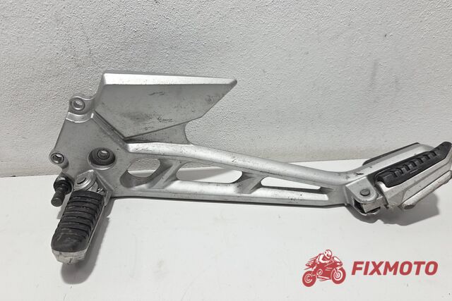 Scarite stanga cu brat Suzuki GSR600 2006-2011