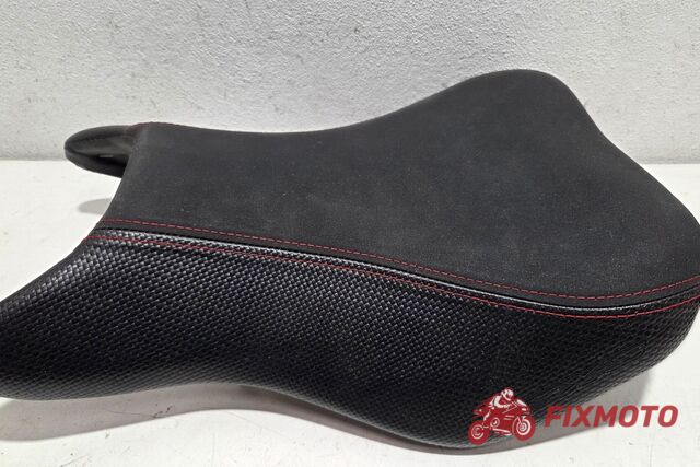 Sa pilot Suzuki GSX-S 750