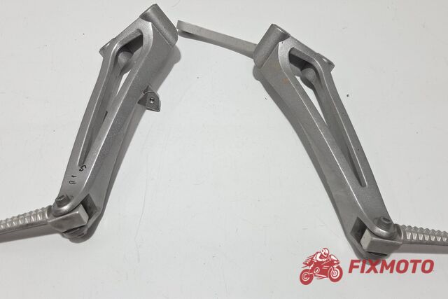Scarite pasager Yamaha R1 2009-2011 Big Bang