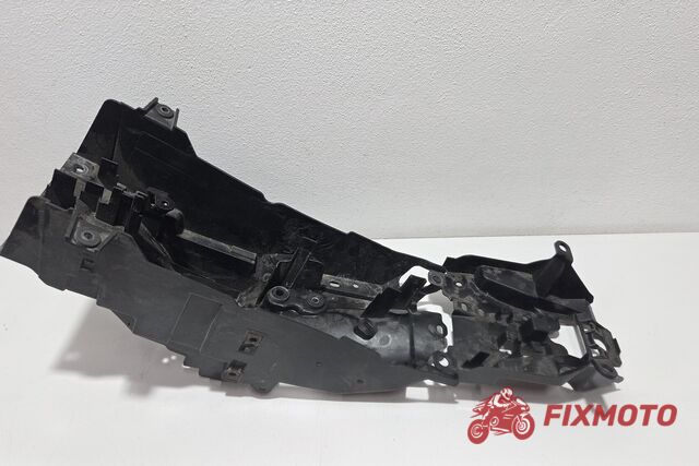 Plastice baterie Yamaha MT09 SP 2021-2023