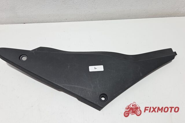 Carena sub sezut stanga Honda Varadero 1000 2007+