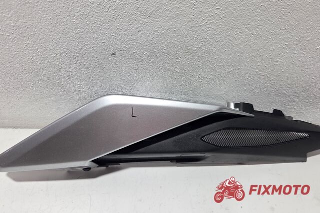 Carena codita stanga Yamaha MT09 2017-2020