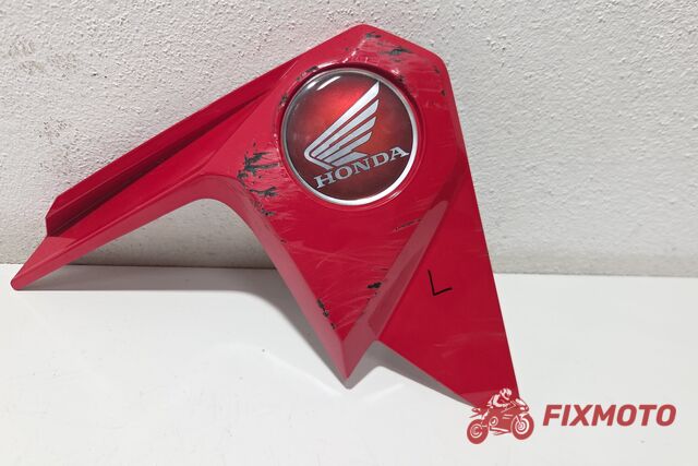 Carena emblema stanga Honda CRF1100 Africa Twin 2020-2023