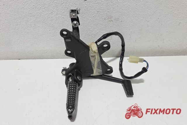 Scarita dreapta frana Kawasaki ZX10R 2011-2015