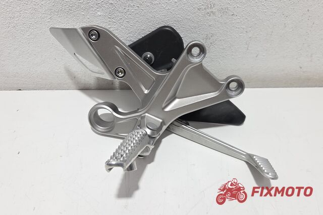 Scarita completa dreapta Honda CBR1000RR 2008-2011