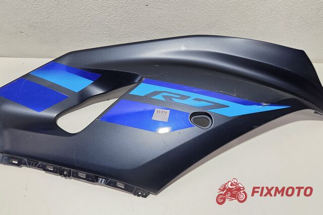 Carena laterala dreapta Yamaha R7 2022-2024