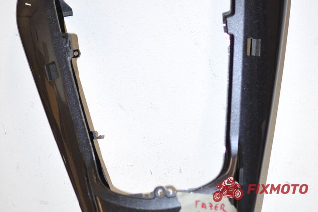 Carena codita Yamaha FZS1000  2001-2005