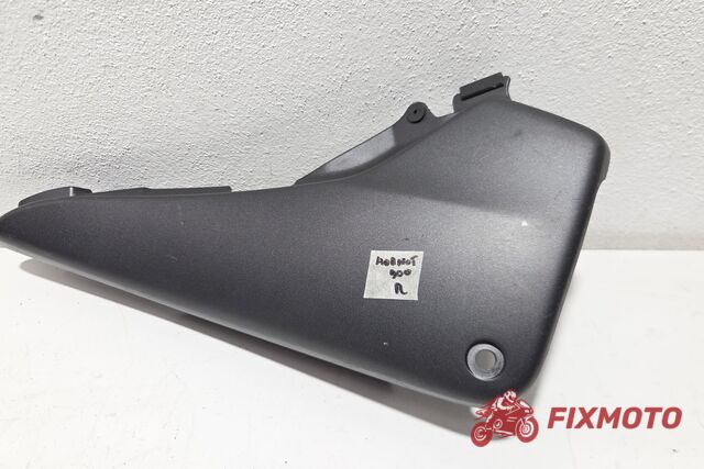 Panel carena sub sezut lateral dreapta  Honda Hornet CB900