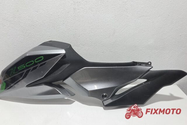 Carena laterala stanga completa Kawasaki Z500 2024+