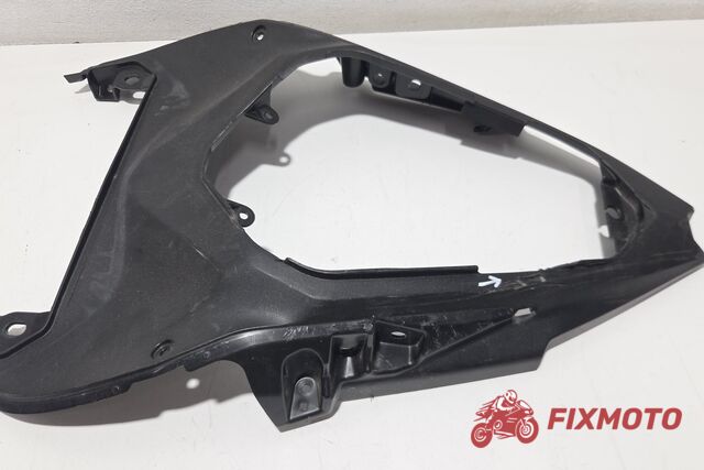Carena codita spate avariata Kawasaki Z500 2024+