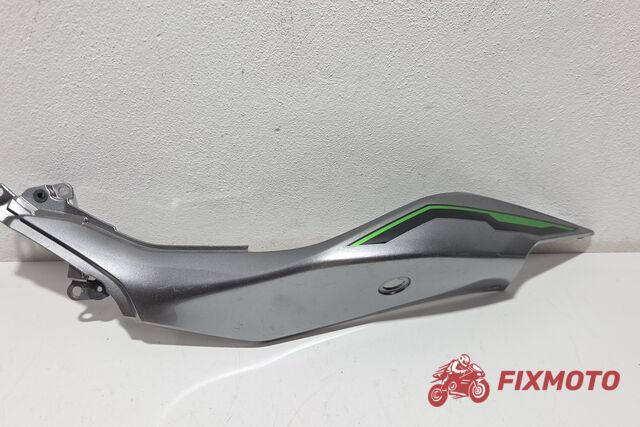 Carena laterala codita stanga Kawasaki Z500 2024+