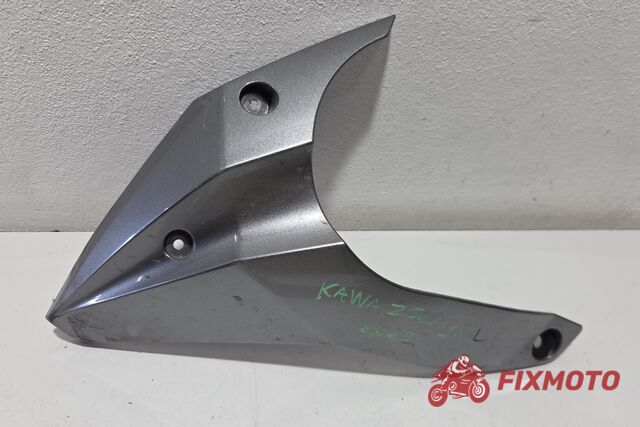 Carena burta inferioara stanga Kawasaki Z500 2024+