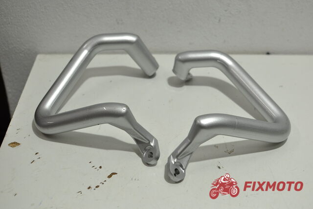 Manere Suzuki XF650 Freewind