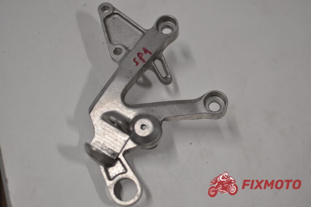 Suport scarita pilot dreapta Honda VTR1000 Sp1/SP2